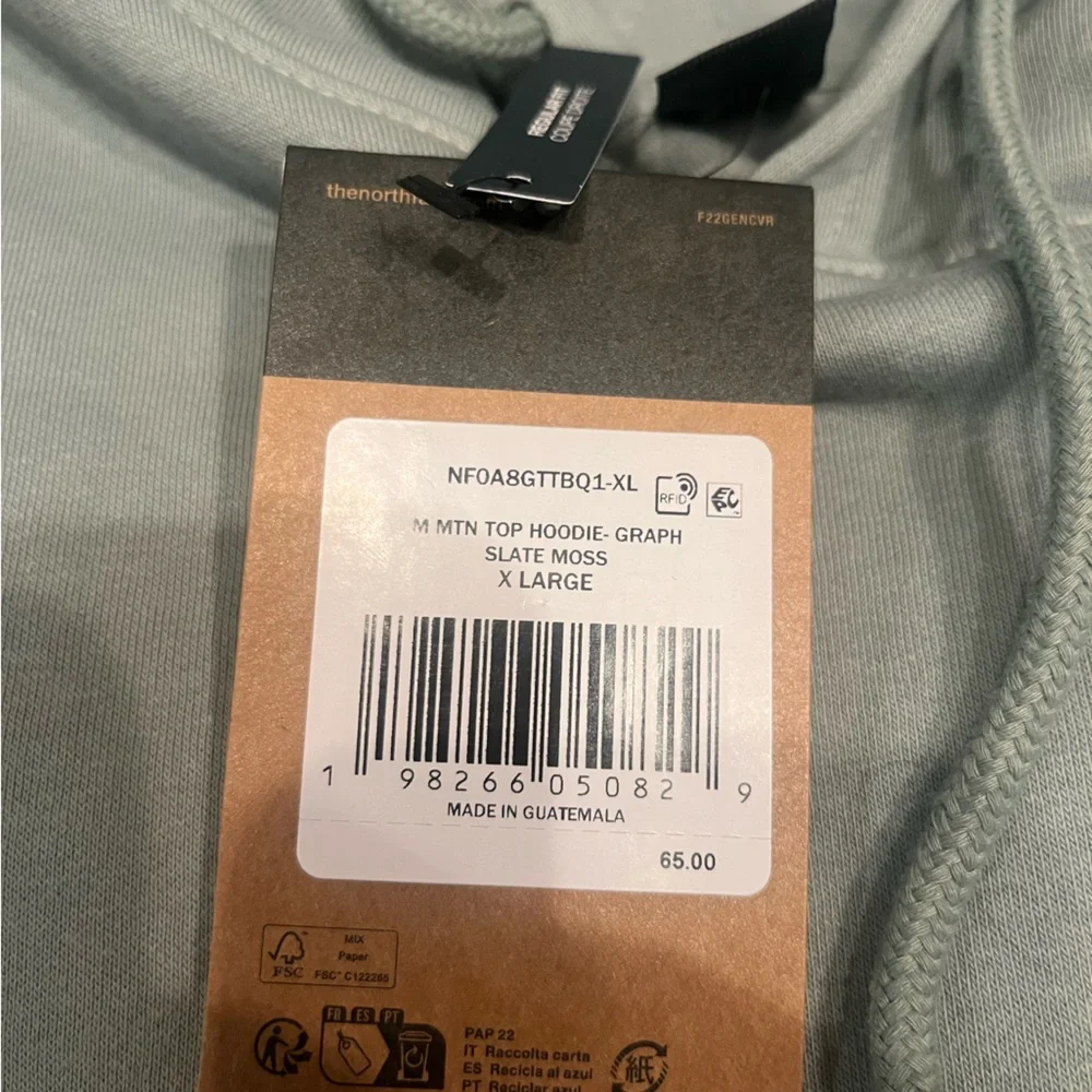 NWT North Face Men’s Hoodie